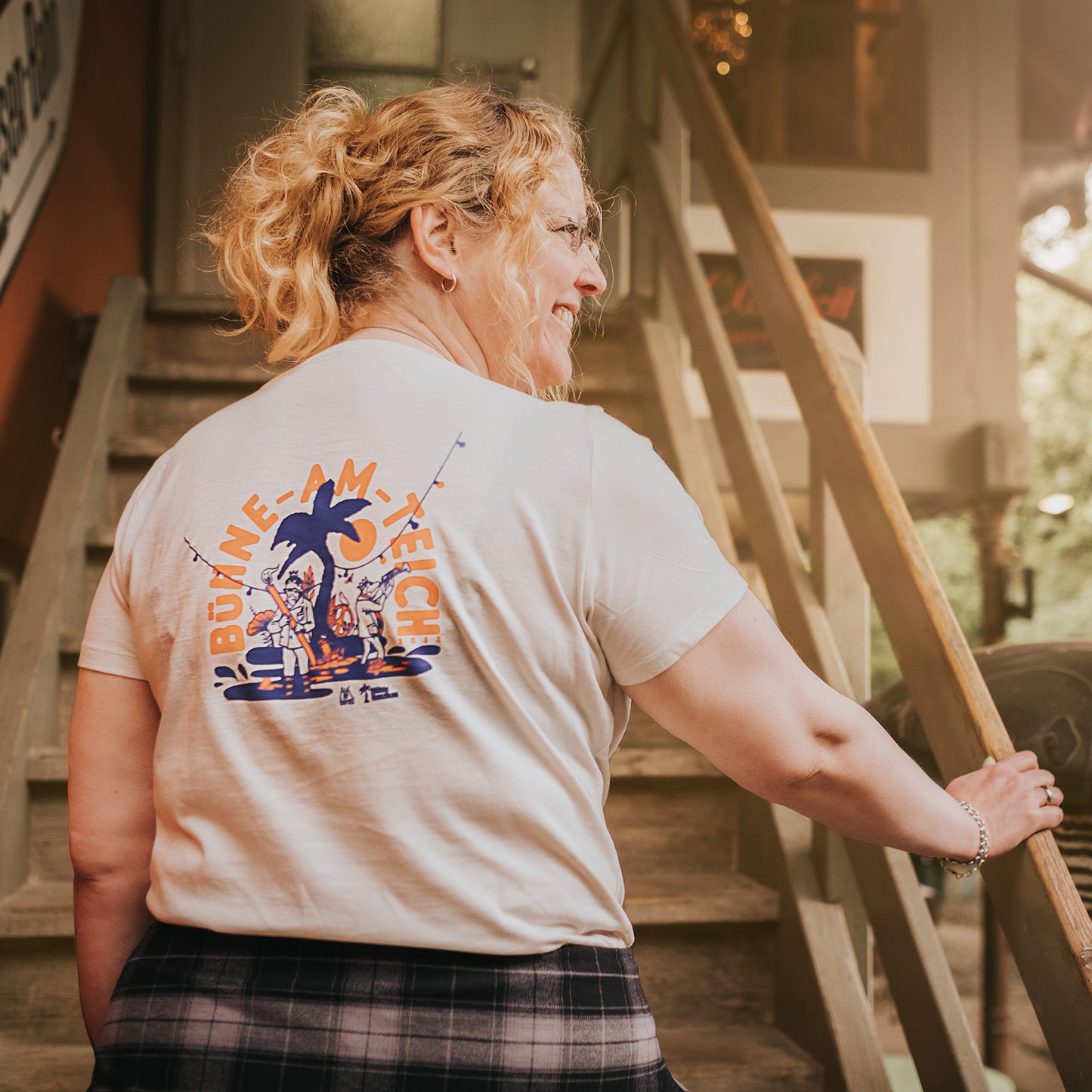 T-Shirt Damen «Bühne am Teich»